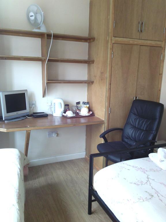 Amazon Guest House Oxford Ruang foto